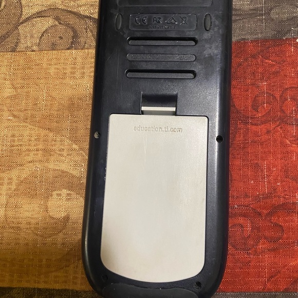 Texas Instruments calculator - Picture 2 of 4